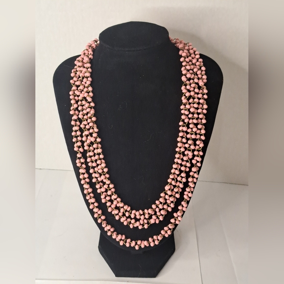 Unique Pink and Metal Necklace Bead Jewelry. - Picture 1 of 5